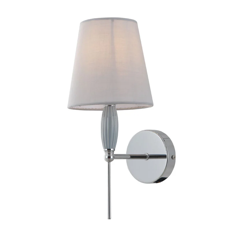 Sierlijke staart porseleinen uplight wandscone